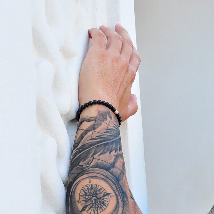 Χειροποίητο βραχιόλι με όνυχα ασημένια κυλινδρική σαρνιέρα.