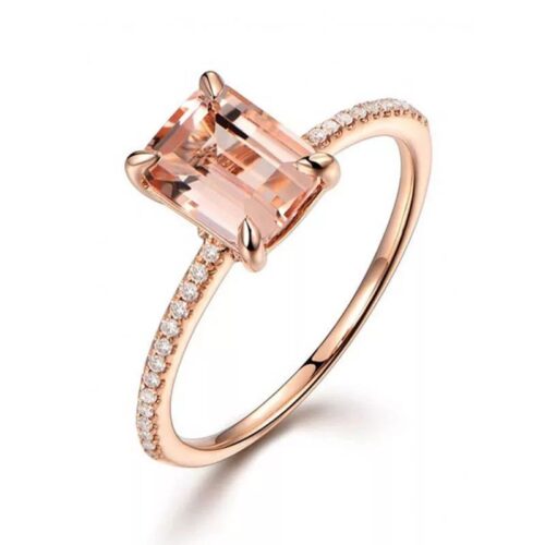 Solitaire double ring in pink gold
